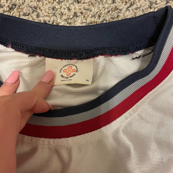 Deron Williams Jersey - Picture 2 of 3